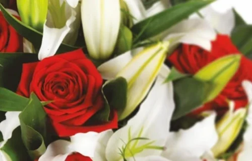 Bouquet Rond Délicatesse 5 Bouquet Rond Délicatesse -Boutique Fleur Deuil bouquet rond delicatesse 2