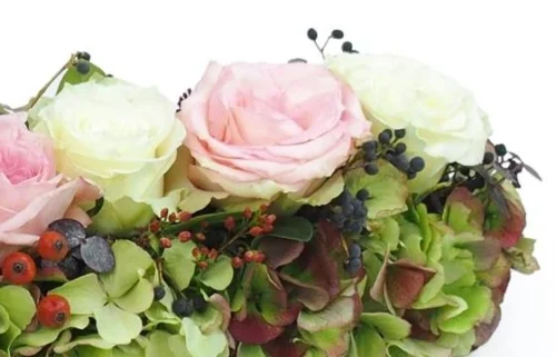 Chemin De Roses Roses & Blanches "Cérès" 5 Chemin De Roses Roses & Blanches "Cérès" -Boutique Fleur Deuil chemin de roses roses blanches ceres 2