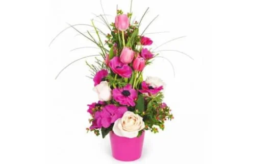 Composition De Fleurs Roses Impérial