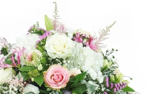 Coussin De Fleurs Piquées "Vénus" -Boutique Fleur Deuil coussin de fleurs piquees venus 3