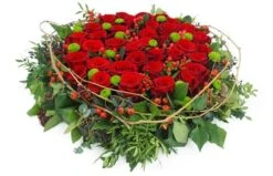 Coussin De Roses Rouges "Éros"