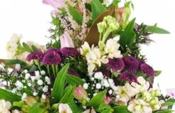 Gerbe De Fleurs à La Main "Aphrodite" -Boutique Fleur Deuil gerbe de fleurs a la main aphrodite 2