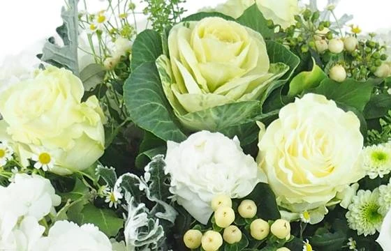 Grand Bouquet De Fleurs Blanc & Vert "Braga" 2 Grand Bouquet De Fleurs Blanc & Vert "Braga" – Image 2